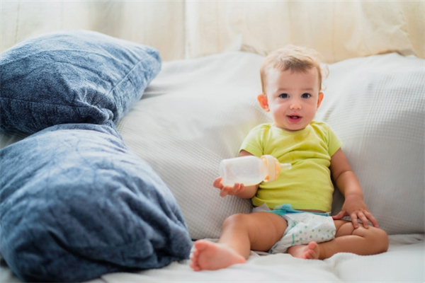 广州女性单身助孕价格表专家排名表！广州妇幼保健医院和广州大学城中医院等附价格预览！